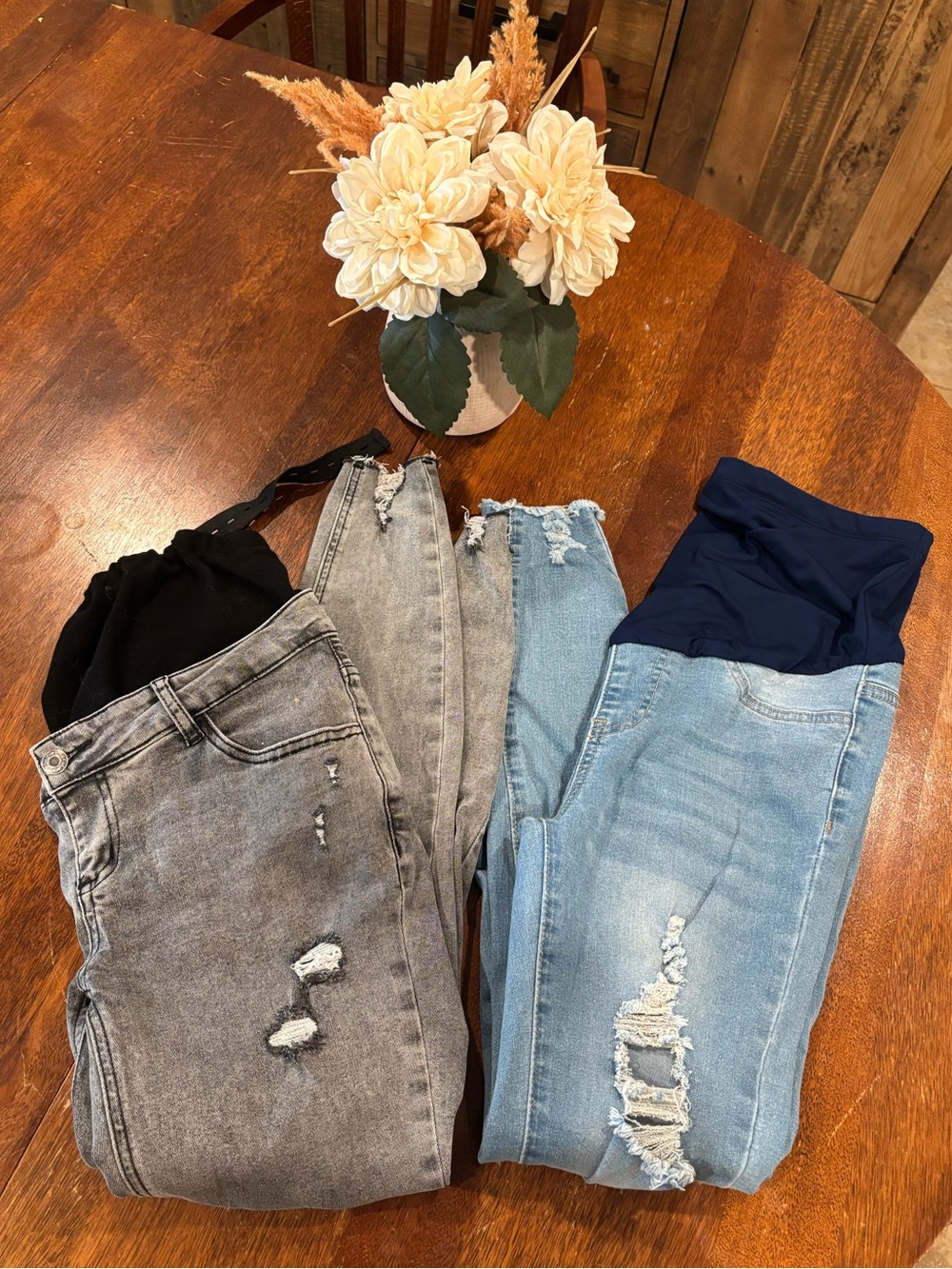 BUNDLE maternity skinny jeans (size small)